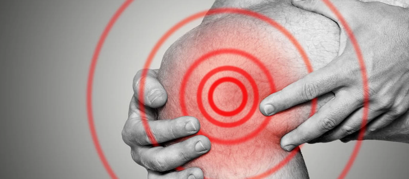 Πόνος στο γόνατο: Έτσι θα τον εξαφανίσεις με ένα... λεμόνι